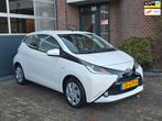Toyota Aygo 1.0 VVT-i x-play 5DR| Camera |Airco, Auto's, Toyota, Voorwielaandrijving, Gebruikt, Euro 6, 4 stoelen