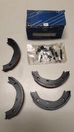 Mercedes 608D remschoenen set A1264200120 – Nieuw, Ophalen of Verzenden, Nieuw, Mercedes-Benz