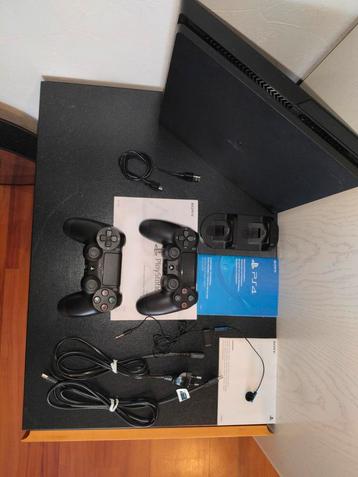 PS4 Slim 500GB - Zo goed als nieuw! beschikbaar voor biedingen