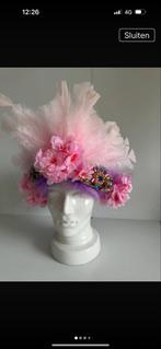 Carnavals Bontmuts met Bloemen en Veren, Ophalen of Verzenden, Nieuw, Carnaval, Accessoires