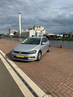 Volkswagen Polo 1.0 TSI 70KW 5D BMT 2018 Grijs, Voorwielaandrijving, 23 km/l, Origineel Nederlands, Handgeschakeld