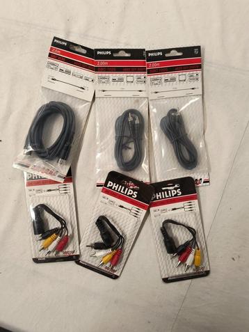 Philips kabels in originele verpakking beschikbaar voor biedingen