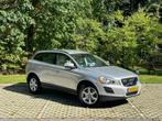 Volvo XC60 2.0 T5 Inscription, Auto's, Euro 5, 4 cilinders, Origineel Nederlands, Bedrijf