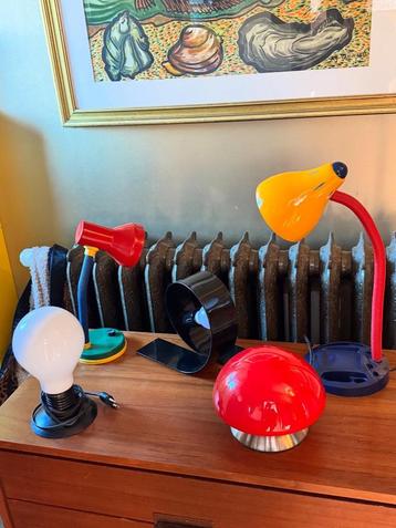Memphis style lampen  beschikbaar voor biedingen