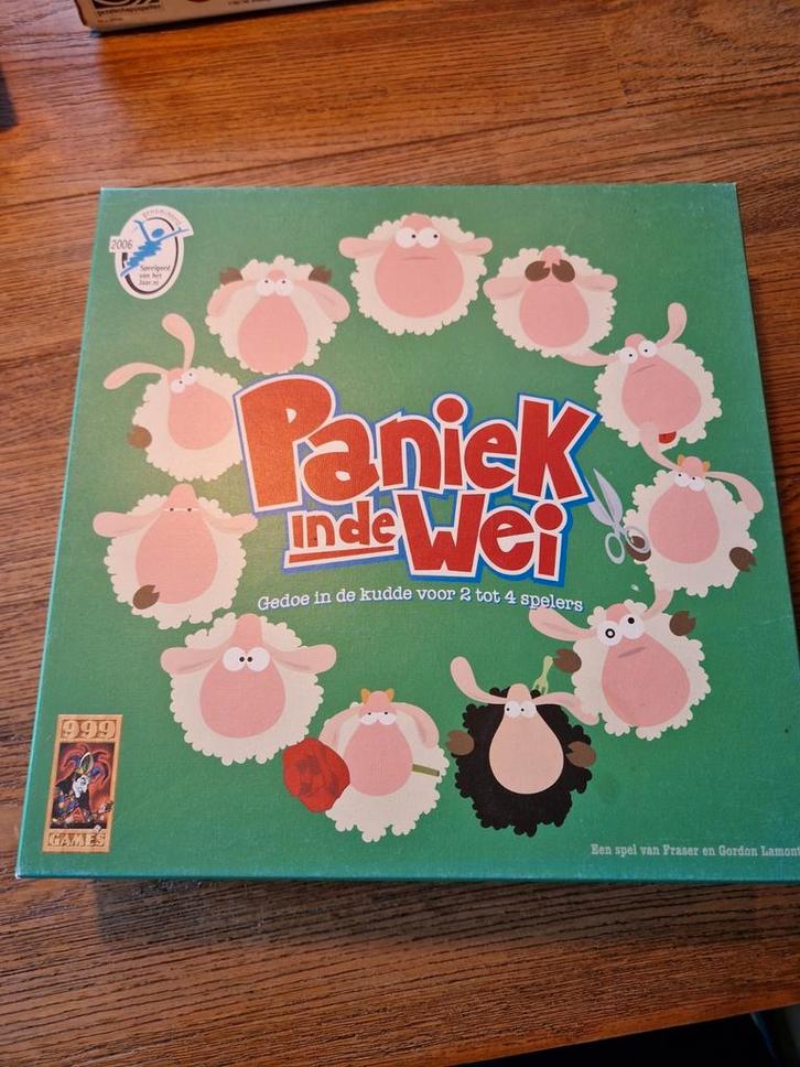 Paniek in de Wei - Grappig Bordspel, Hobby en Vrije tijd, Gezelschapsspellen | Bordspellen, Ophalen of Verzenden