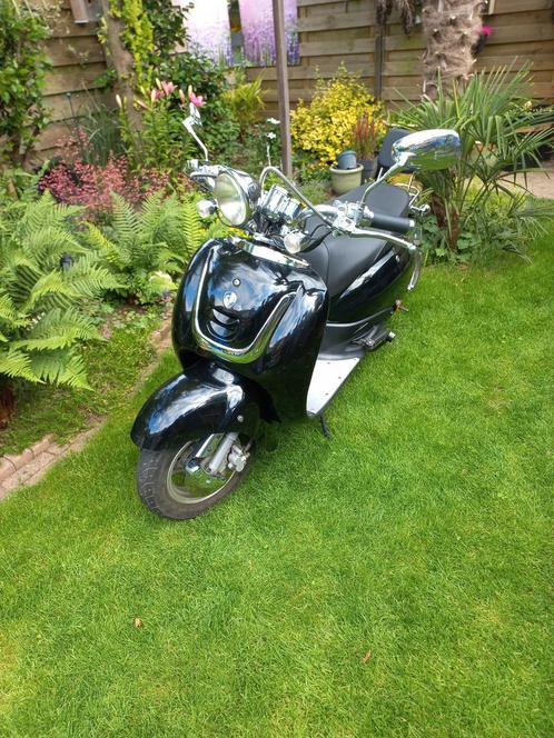 Retro china snor scooter ,BIEDEN!!, Fietsen en Brommers, Brommeronderdelen | Snorfietsen, Gebruikt, Overige merken, Ophalen
