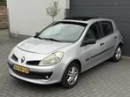 Renault Clio 1.4-16V Business Line| Dakraam | Airco | 5-DRS, Voorwielaandrijving, Gebruikt, Origineel Nederlands, Bedrijf