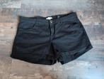 Zwarte korte broek, Kleding | Dames, Kort, Zwart, Maat 42/44 (L), Ophalen of Verzenden