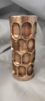 Brutalist vaasje*(onder voorbehoud), Ophalen of Verzenden