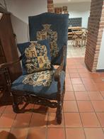 Antieke kasteel fauteuil met wapenmotief, Ophalen of Verzenden