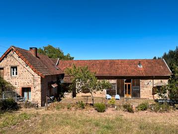 Vakantiehuis in de Bourgogne 2x3 slaapkamers beschikbaar voor biedingen