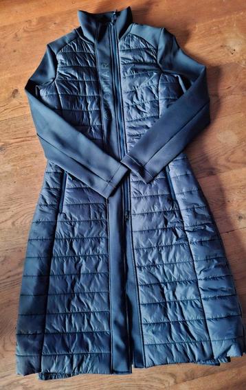 Montar lange jas s beschikbaar voor biedingen