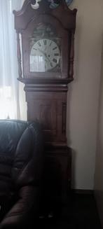 Te koop 2x staande klokken 1x Engelse en 1x staande met comt, Ophalen