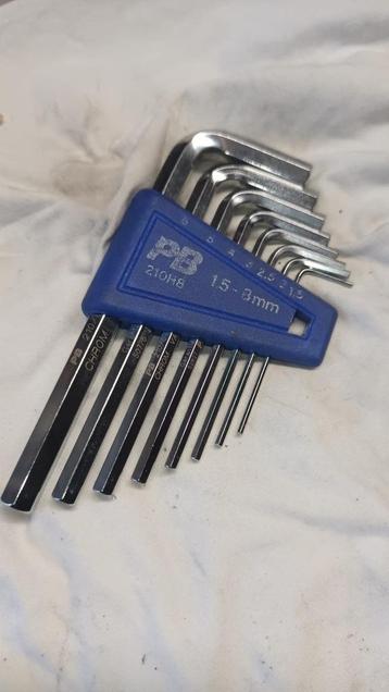 Inbus-set PB kort    beschikbaar voor biedingen