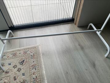 Kleding rekken ikea  beschikbaar voor biedingen
