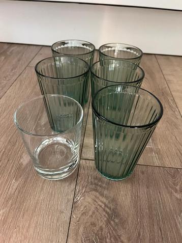 Glasses beschikbaar voor biedingen