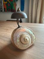 Werkelijk prachtige vintage bel vervaardigd met een schelp, Huis en Inrichting, Woonaccessoires | Overige, Ophalen of Verzenden