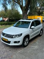 Volkswagen Tiguan 1.4 TSI 118KW BMT 2012 Wit, Auto's, Volkswagen, Voorwielaandrijving, 15 km/l, 4 cilinders, 160 pk