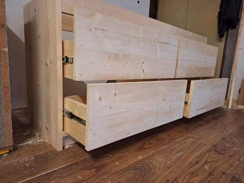 Keukenblok van terug gedroogd en geschaafd hout, Huis en Inrichting, Keuken | Keukenelementen, Nieuw, Minder dan 100 cm, 25 tot 50 cm