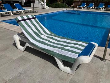 NIEUW! Strand handdoek/ badlaken elastiek.
Zeer elastisch beschikbaar voor biedingen