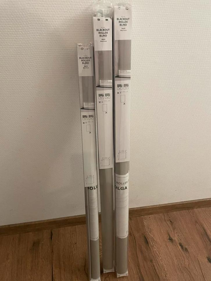 3 Bolga verduisterde rolgordijnen Taupe, Huis en Inrichting, Stoffering | Gordijnen en Lamellen, Zo goed als nieuw, 150 tot 200 cm