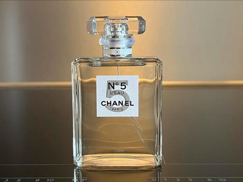Chanel no 5 L’eau 100ml edt 100th anniversary discontinued, Sieraden, Tassen en Uiterlijk, Uiterlijk | Parfum, Nieuw, Ophalen of Verzenden