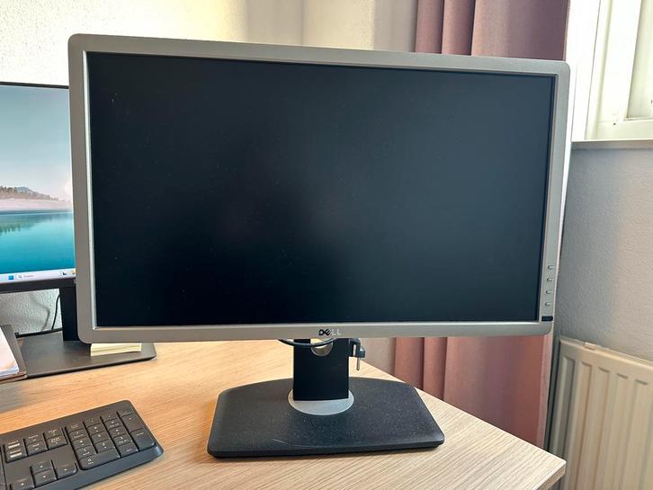 Dell UltraSharp U2312HMt 23 inch, Computers en Software, Monitoren, Zo goed als nieuw, 60 Hz of minder, DVI, IPS, Full HD, Ophalen