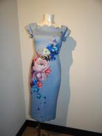 Ted Baker blauwe jurk golvende afwerking bloemen Plaatje
