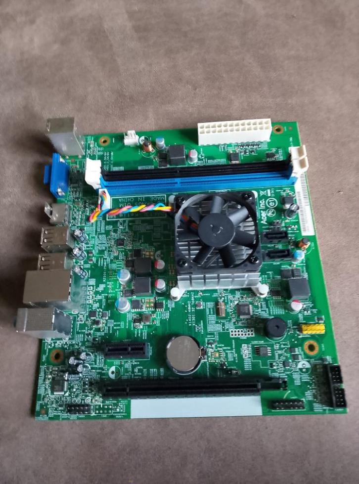 Acer DAFT3L-Kelia Moederbord, Computers en Software, Moederborden, Zo goed als nieuw, AMD, DDR3, Ophalen of Verzenden