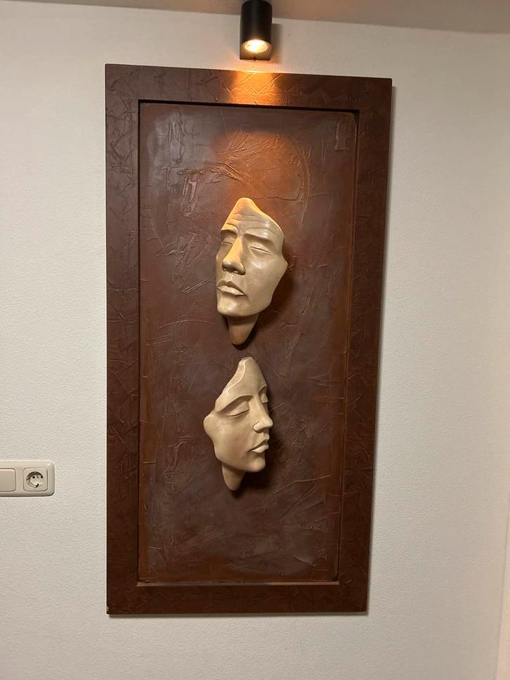 Uniek Wandkunstwerk met Maskers 124 bij 62 cm, Antiek en Kunst, Kunst | Beelden en Houtsnijwerken, Ophalen