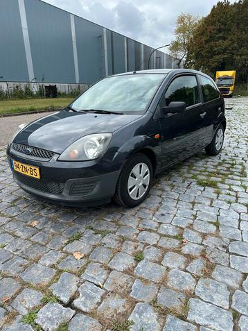 Ford Fiësta 1.3 8V 3DR 2008 Grijs 53772 km met NAP beschikbaar voor biedingen