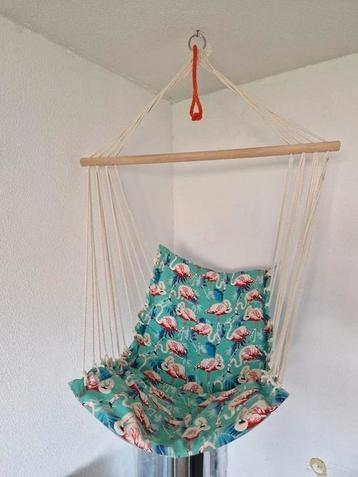 Hangstoel flamingo Xenos beschikbaar voor biedingen
