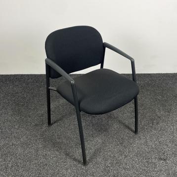 Ahrend 320 Vergaderstoel - Rechte Armleggers - Zwart Onderst beschikbaar voor biedingen