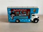 Corgi Bedford Blackpool Tower Circus vrachtwagen, Overige merken, 1:32 tot 1:50, Nieuw, Ophalen of Verzenden