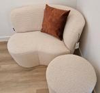 NIEUW set WOOOD Stone fauteuil + Sara poef crème bouclé, Huis en Inrichting, Ophalen, Eenpersoons, Nieuw, 75 tot 100 cm