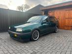 Volkswagen Golf 3 vr6 2.9 syncro variant dragon green, Auto's, Zwart, 190 pk, Leder, Handgeschakeld