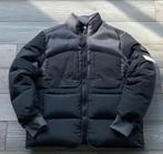 Stone Island Jas - Zwart - Maat M, Ophalen of Verzenden, Nieuw, Maat 48/50 (M), Zwart