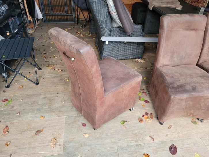 Set van 2 bruine eetkamerstoelen, Antiek en Kunst, Antiek | Meubels | Stoelen en Banken, Ophalen