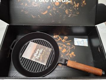 Gietijzeren grillpan beschikbaar voor biedingen