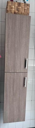 Mooie badkamerkast voor aan de muur, (Half)hoge kast, Minder dan 50 cm, Ophalen of Verzenden, Zo goed als nieuw