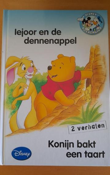 Disney - Iejoor en de dennenappel / Konijn bakt een taart beschikbaar voor biedingen