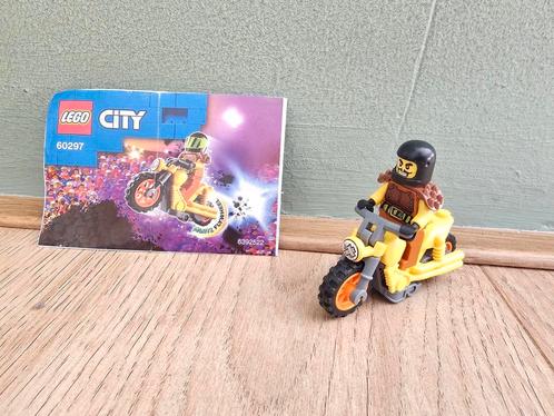 LEGO City 60297 Sloop stuntmotor + originele handleiding, Kinderen en Baby's, Speelgoed | Duplo en Lego, Zo goed als nieuw, Lego