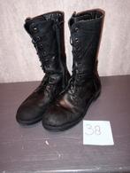 Laarzen meiden of dames maat 38 boots zwart leer, Kleding | Dames, Schoenen, Hoge laarzen, Zwart, Ophalen of Verzenden, Ziengs