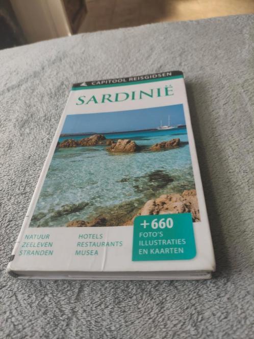 Capitool - Sardinië, Boeken, Reisgidsen, Gelezen, Europa, Capitool, Ophalen of Verzenden