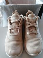 Skechers 37, Kleding | Dames, Ophalen, Skechers, Beige, Sneakers of Gympen