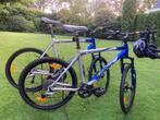 Mountainbikes  2 stuks Giant, Ophalen, 57 cm of meer, Giant, Zo goed als nieuw