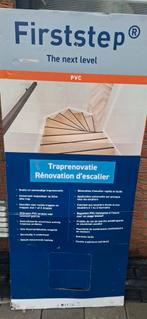 Nieuwe traprenovatie set, Ophalen, Nieuw, Plinten