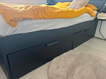 Ikea bed met lades 160 x 200 beschikbaar voor biedingen