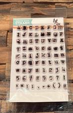 Alfabet stempels van Simon says Stamp, Hobby en Vrije tijd, Stempelen, Ophalen of Verzenden, Zo goed als nieuw, Clearstamp