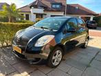 Toyota Yaris 1.3 16V Vvt-i 5DR 2007 Zwart, Auto's, Voorwielaandrijving, Stof, Zwart, 4 cilinders